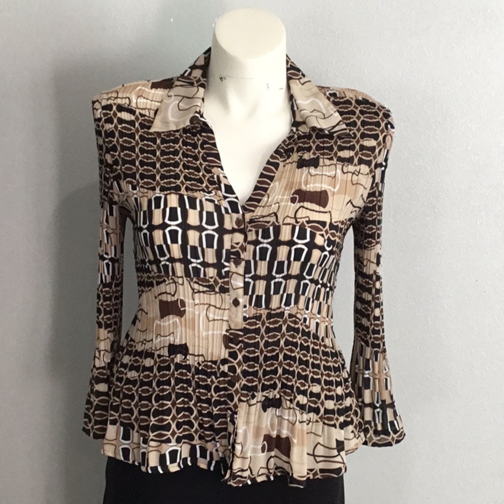 Sunny Leigh black and brown pleated shirt